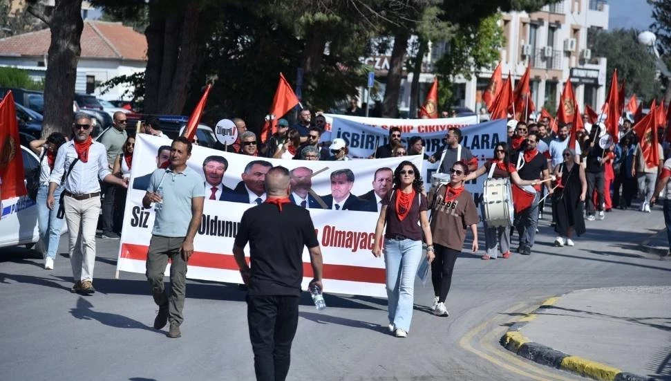 KTOEÖS’ten grev yasağına karşı eylem: Bize giydirmeye çalıştıkları gömleği kabul etmeyeceğiz!