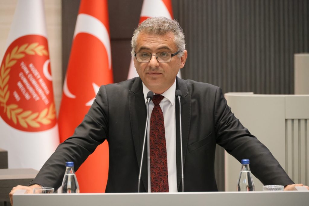 Tufan Erhürman Cuma Günü Ant İçerek Göreve Başlıyor
