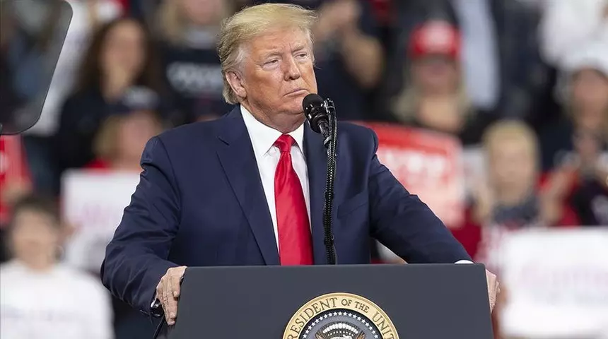 Trump, ABD göçmenlik yasasıyla ilgili paylaşımda “yetkisini” vurguladı