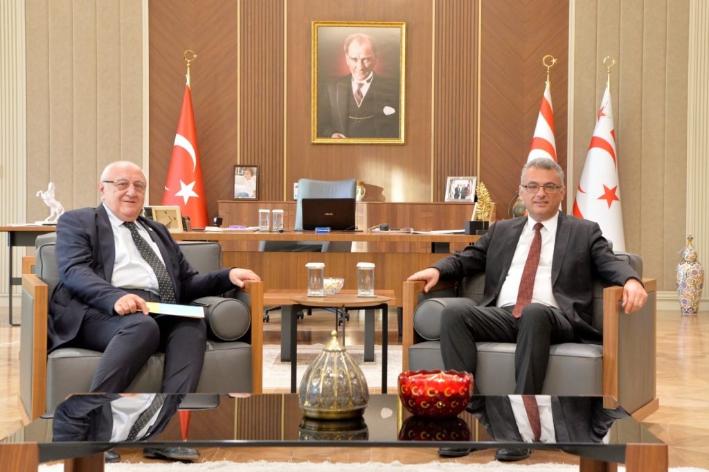 Cumhurbaşkanı Erhürman, İyi Parti Uluslararası İlişkiler Başkanı Erozan ile görūştü