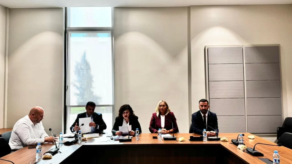 Hukuk, Siyasi İşler, Dışilişkiler ve Savunma Komitesi toplandı