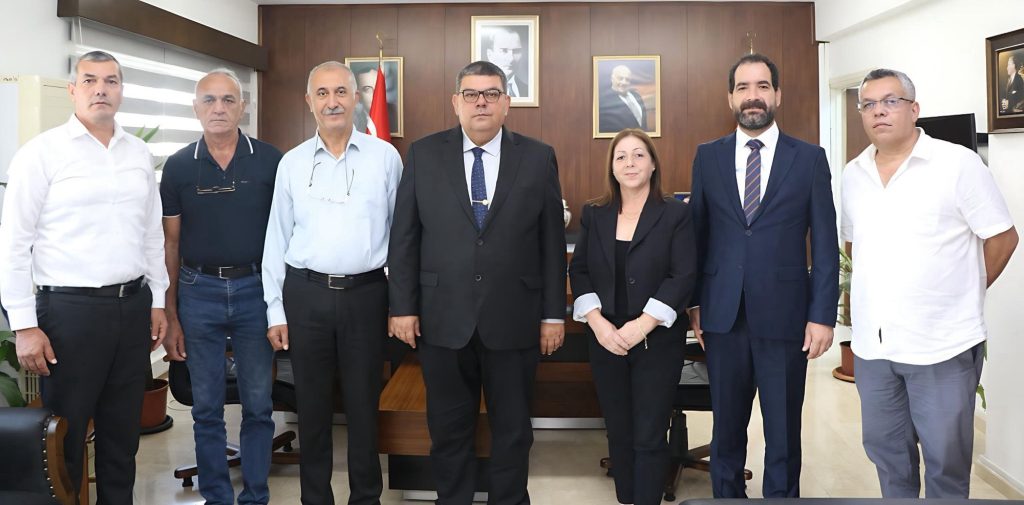 Berova, KKTC Alevi Kültür Merkezi Derneği heyetini kabul etti