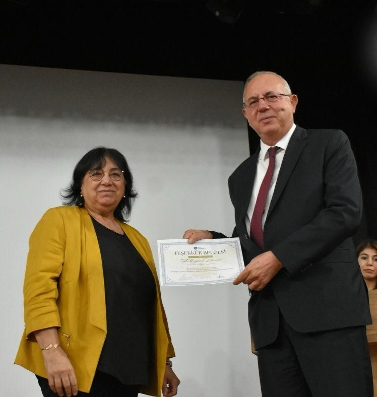 14 Kasım Diyabet Günü’nde GAÜ, LAÇ Belediyesi ve KTDD farkındalık etkinliği düzenledi