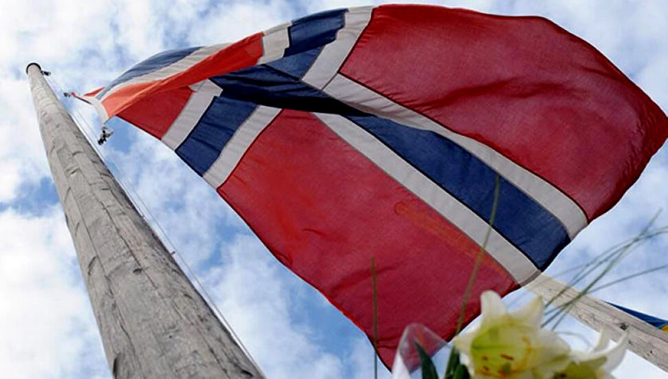 Norveç’in silah ambargosunu kaldırma kararını Eide, Hristodulidis’e telefonla iletti