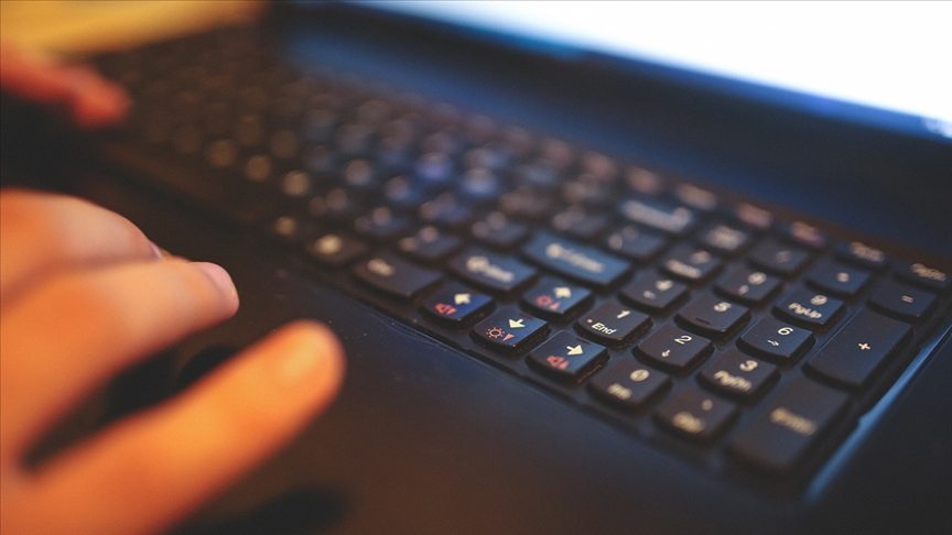 Türkiye’de “yasa dışı bahis” soruşturması: IQ Money’e kayyım atandı, 26 kişiye gözaltı