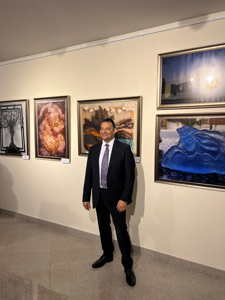 ARUCAD öğrencilerinin eserleri Bakü’de sergilendi