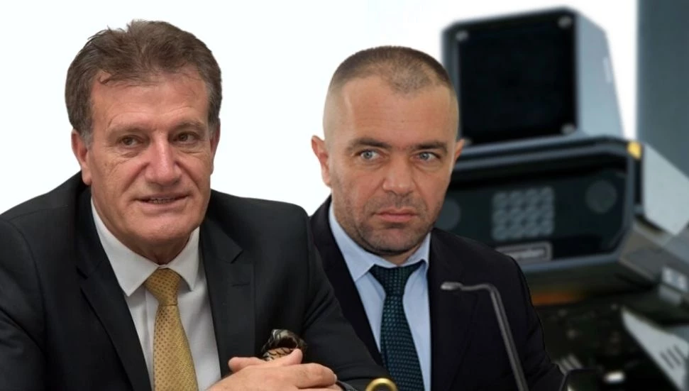 Arıklı’dan Şahiner’in iddiasına tutanaklarla yanıt: Cevap vermekten bıktım, beyninle algılamıyorsun