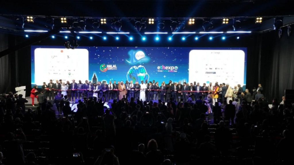 11. Dünya Helal Zirvesi ve Helal Expo Uluslararası Ticaret Fuarı başladı