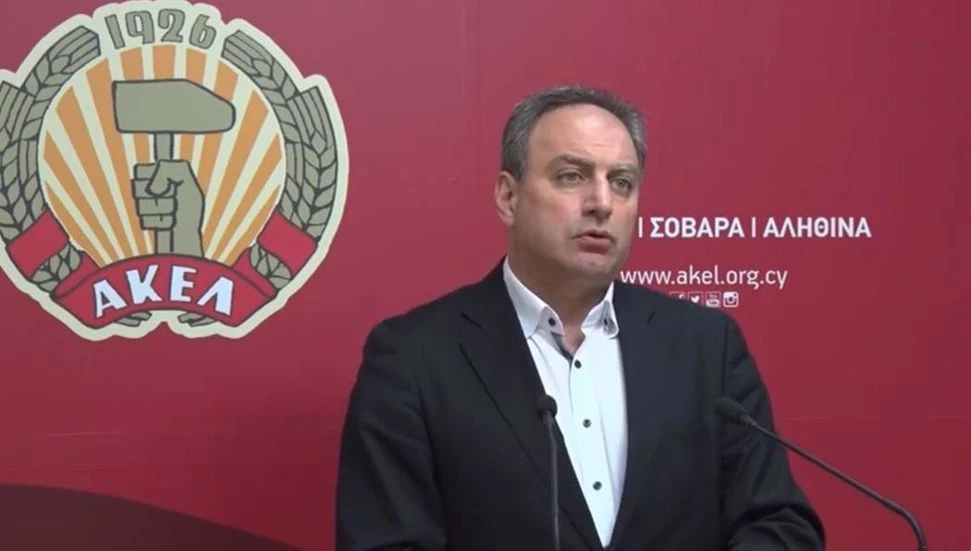 AKEL Genel Sekreteri Stefanu: Kıbrıs’ı bağımlılıklardan kurtaracak çözüm için kararlıyız