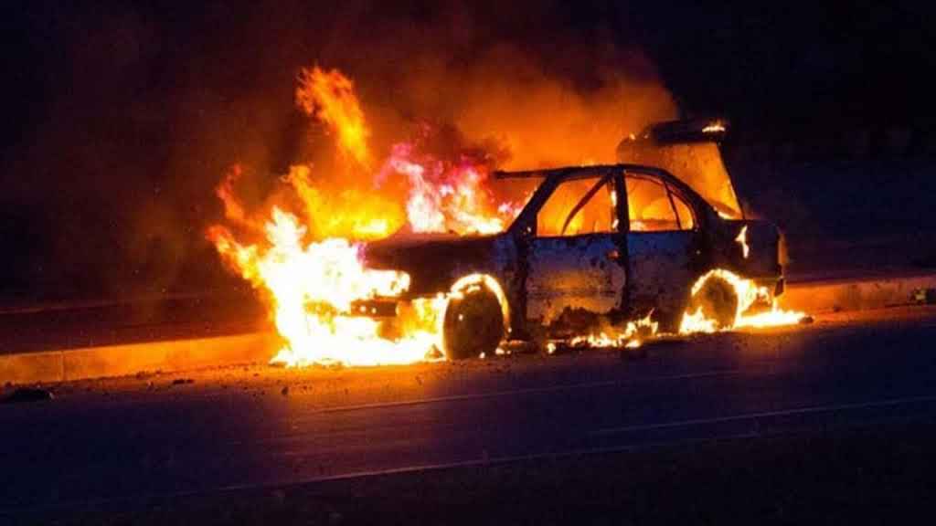 Girne’deki bir oto galeride iki araç kundaklandı, 18 ve 19 yaşındaki 4 kişi tutuklandı!