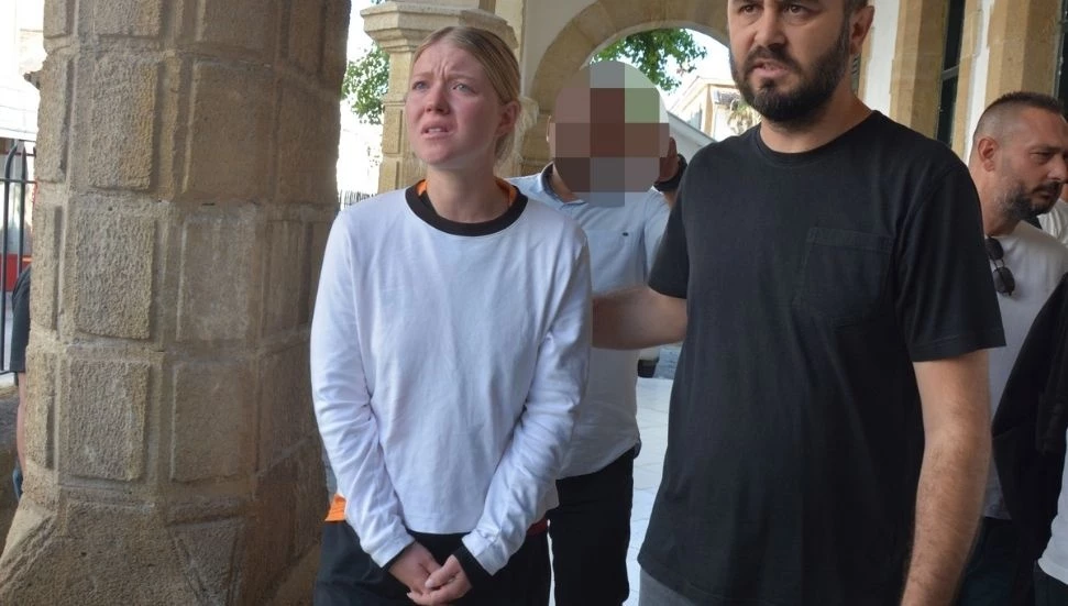 Ercan’da yolcunun üzerinden uyuşturucu çıktı