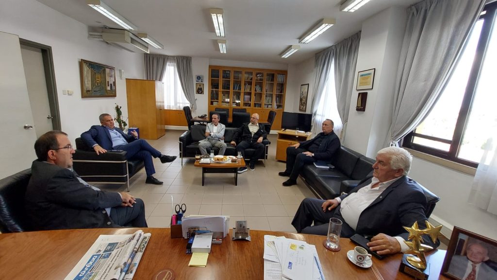 TÜRK-SEN ve SEK yetkilileri bir araya geldi