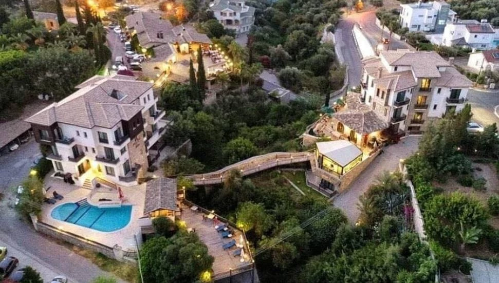 Tanınmış işletmeci Murat Girgen, otelini mağdurlara açtı