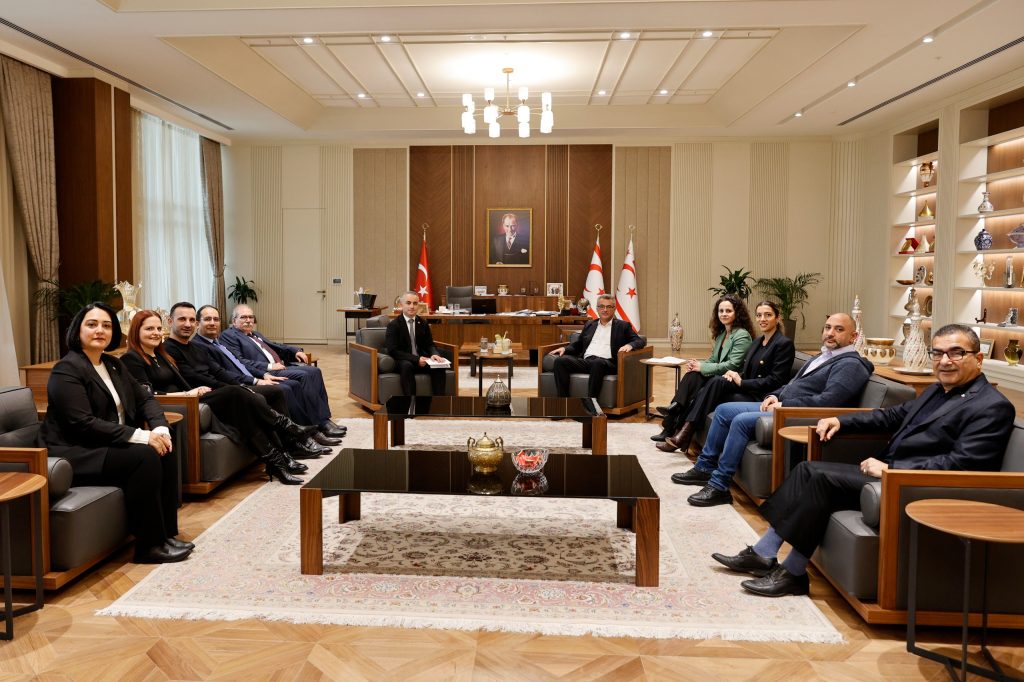 Cumhurbaşkanı Erhürman tabipleri kabul etti