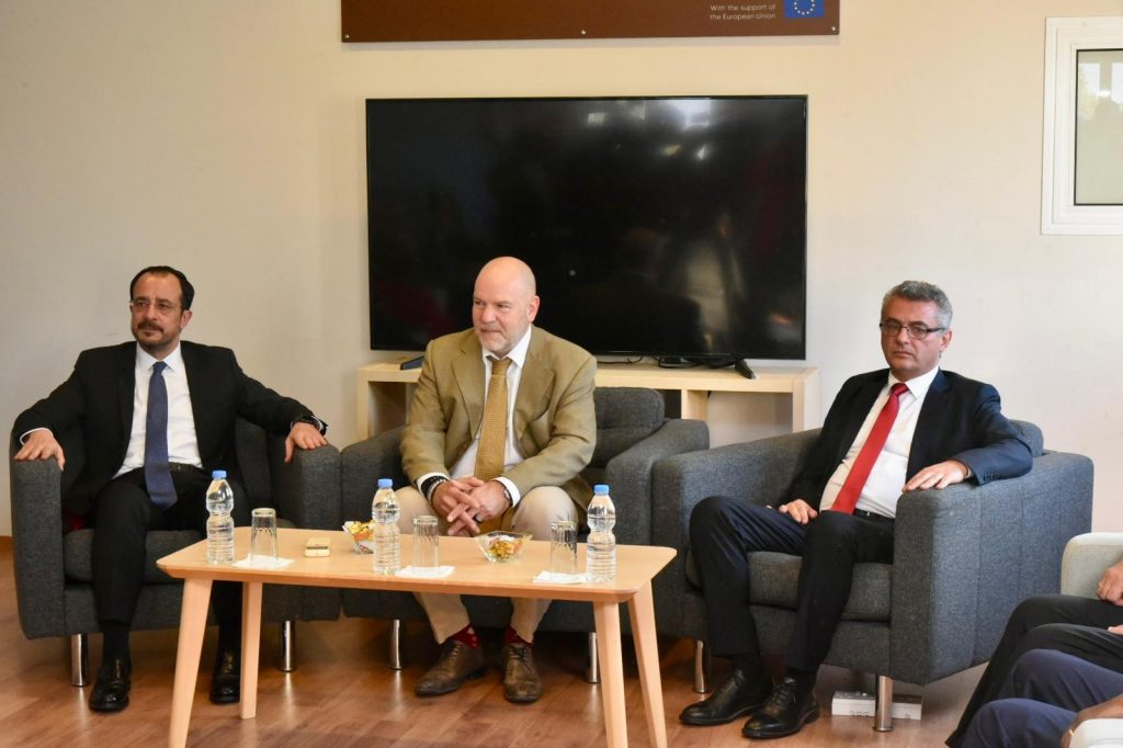 Erhürman ve Hristodulidis, KŞK’yı ziyaret etti