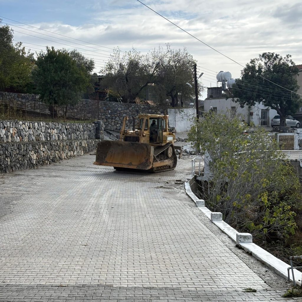 Kozanköy’de acil müdahale çalışmaları başlatıldı