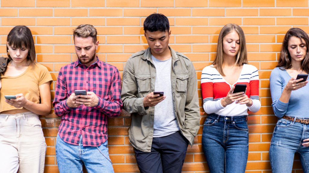 Z kuşağı dünyayı ‘korkutucu bir yer’ olarak görüyor