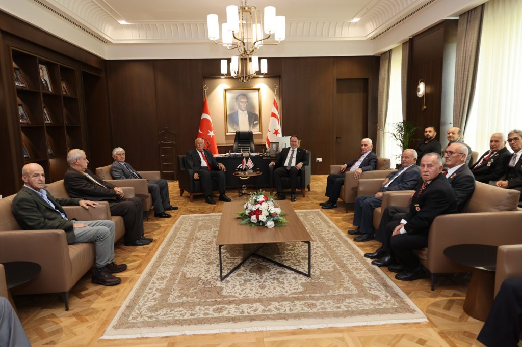 Öztürkler: “Rum Bakanlar Kurulu’nda aşırı sağ daha etkin hale geldi”