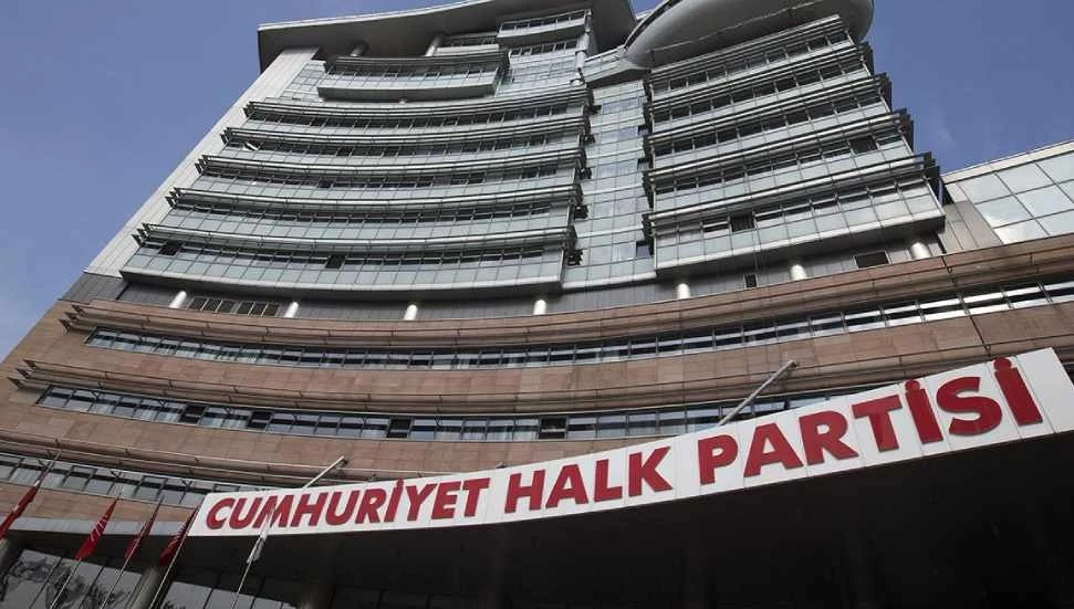 CHP, “gölge kabine” açıkladı: Parti dışından isimler de yer aldı