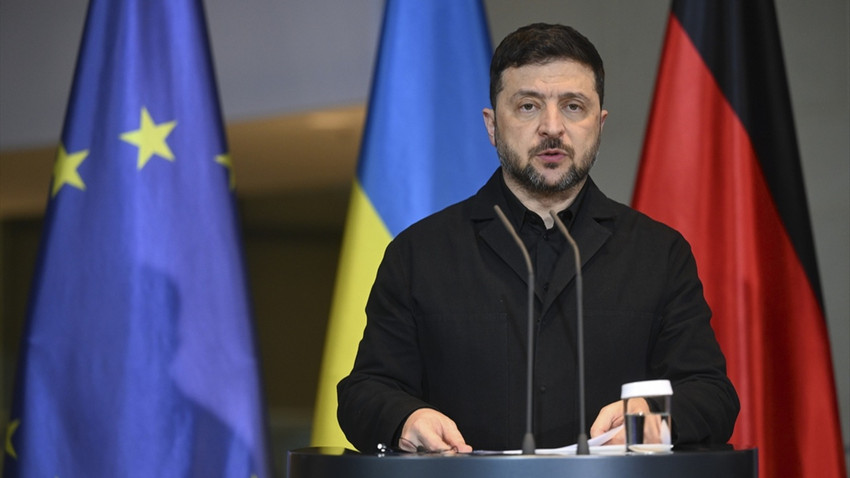 Ukrayna Devlet Başkanı Zelenskiy, Hollanda Parlamentosu’nda konuştu