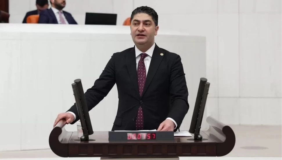 MHP Milletvekili Özdemir’den federal zemin eleştirisi: “Türkiye’ye katılın” çağrısı anlam kazandı