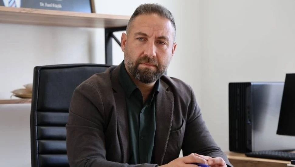 Burak Maviş: Özel okulların tercih nedeni nitelik değil, ihmalin yarattığı kaçış