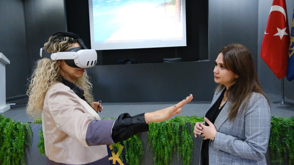 KAÜ’de “VR PSİKO” Sanal Gerçeklik Terapisi eğitimi