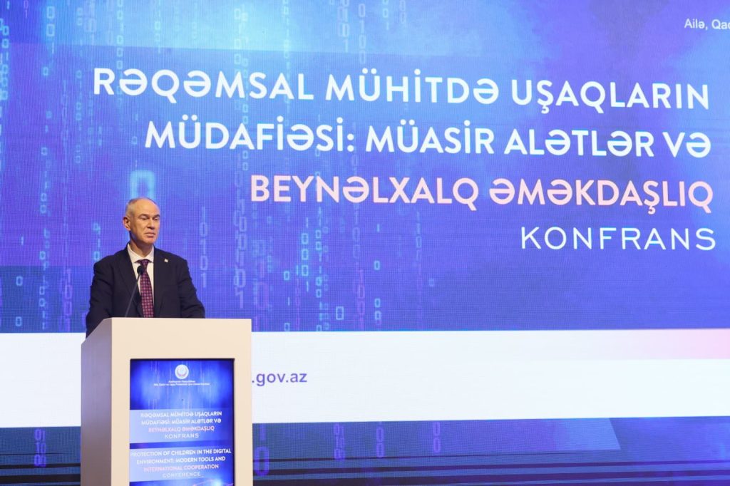 Hasipoğlu, Bakü’de “Dijital Ortamda Çocukların Korunması” başlıklı konferansa katıldı