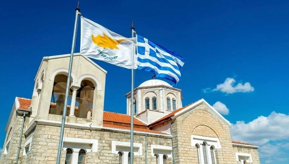 Güney Kıbrıs ile Yunanistan uzay ve savunma teknolojilerinde iş birliğine gidiyor