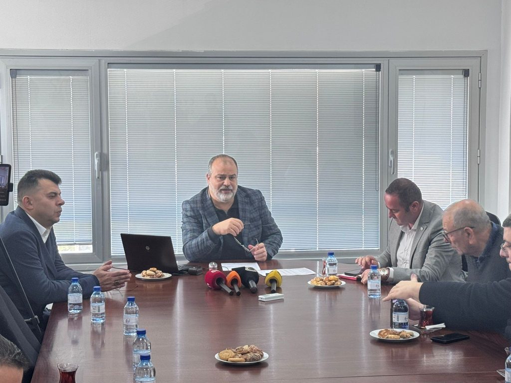 İşverenler Sendikası: “Asgari ücretin yukarı yönlü baskılanması kabul edilemez”