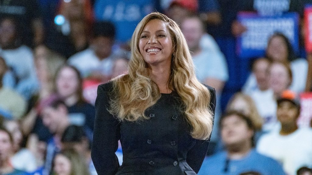 Beyonce, Forbes’un milyarder listesine giren beşinci müzisyen oldu