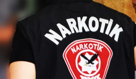 Uyuşturucu madde tasarrufundan beş kişi tutuklandı