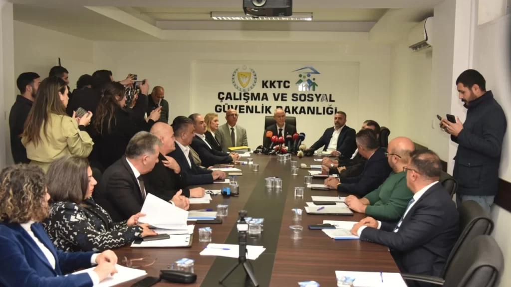 Asgari Ücret Tespit Komisyonu toplandı