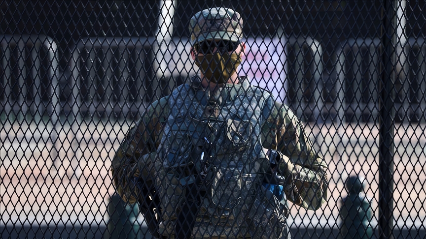 Trump, Chicago, Los Angeles ve Portland’daki ulusal muhafızları geri çekeceğini açıkladı