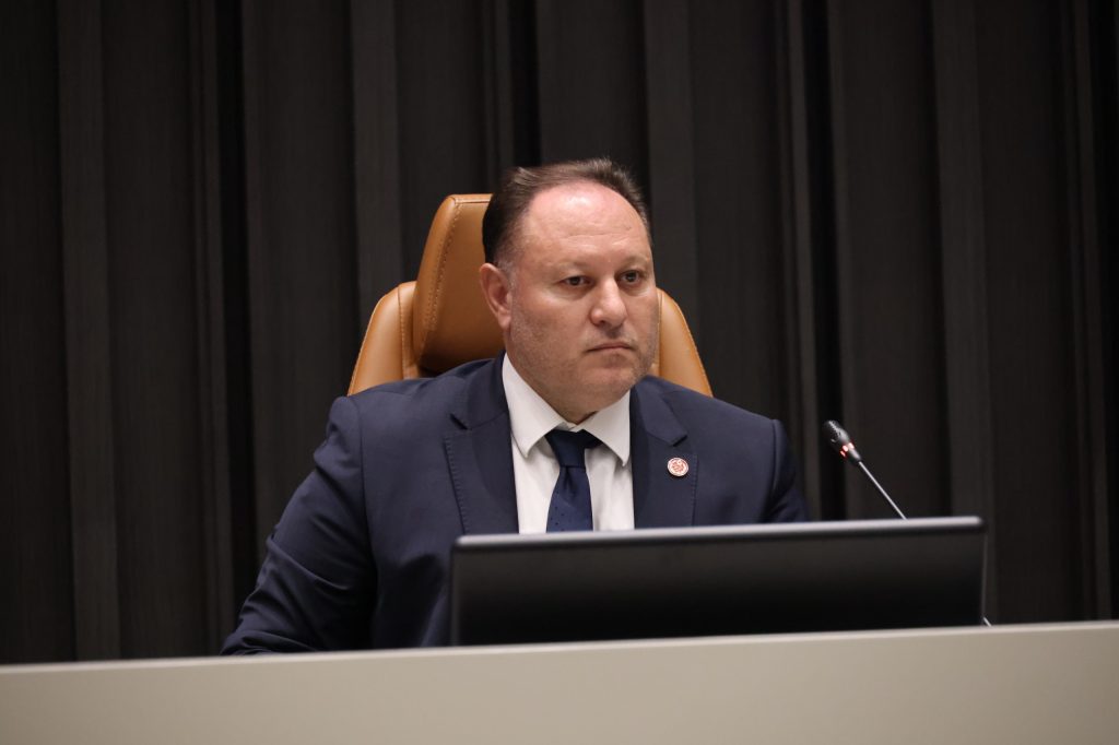 Öztürkler: “Kıbrıs’ın geleceği, tehditlerle veya tek taraflı adımlarla değil, karşılıklı saygı ve eşitlik temelinde kurulabilir”