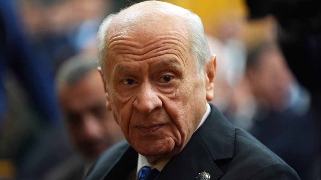 Bahçeli’den ABD’ye Maduro tepkisi: “Bir haydutluk, bir insan kaçırma vakası yaşanmıştır”