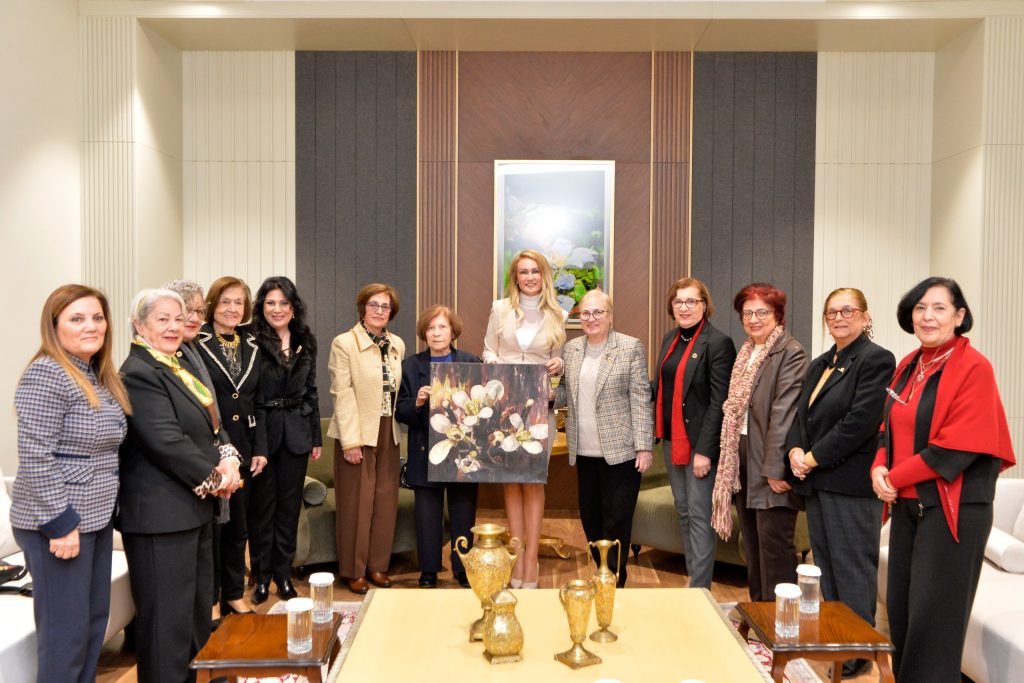 Nilden Bektaş Erhürman, Kıbrıs Türk Kadınlar Konseyi Derneği heyeti ile görüştü