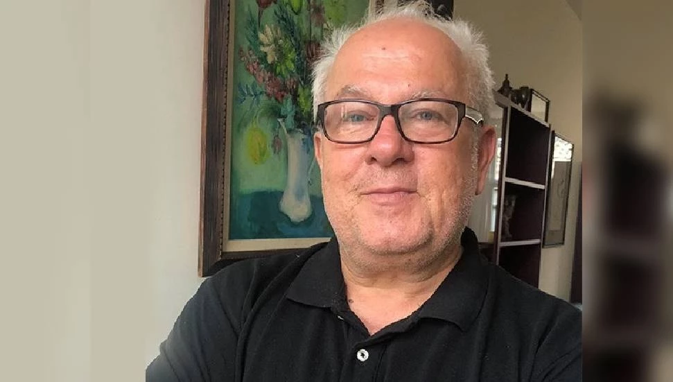 “Neden galeriler?” Mete Hatay’dan gri alanlara dikkat çeken çıkış