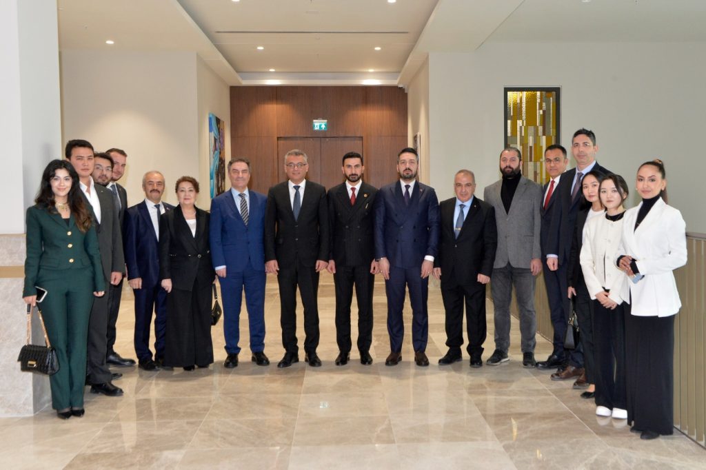 Cumhurbaşkanı Erhürman, Türk Dünyası Gençlik Vakfı yönetimini kabul etti