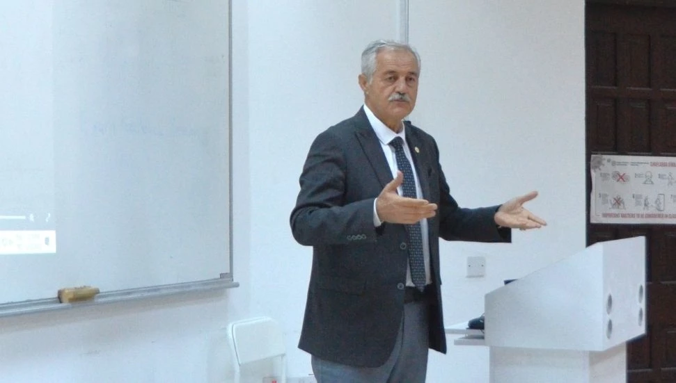 DAÜ’de “Hedef Sıfır Atık” bilgilendirme sunumu gerçekleştirildi