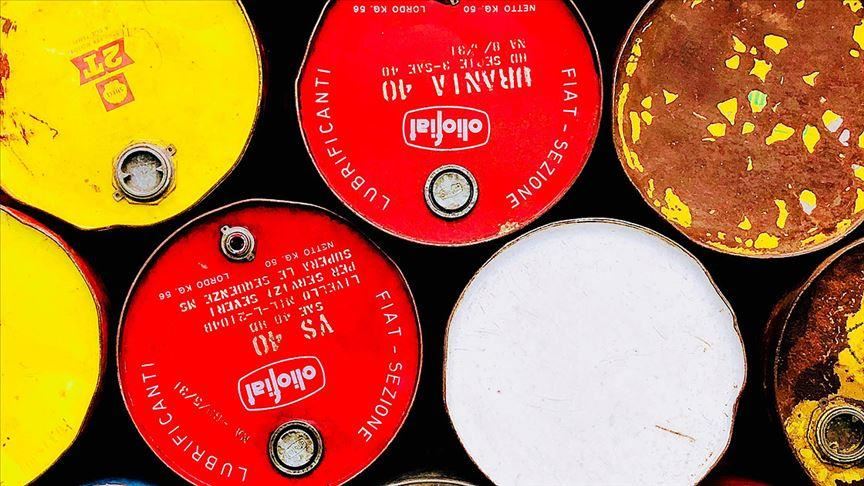 Brent petrolün varili 63,15 dolardan işlem görüyor