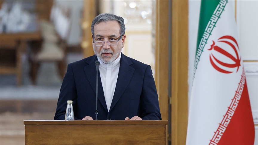 İran Dışişleri Bakanı Erakçi: “Savaşa da müzakereye de hazırız”
