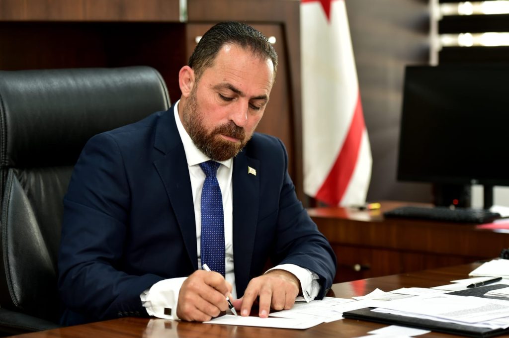 Çavuş: “Denktaş Kıbrıs Türk halkının varoluş mücadelesinin simgesi”