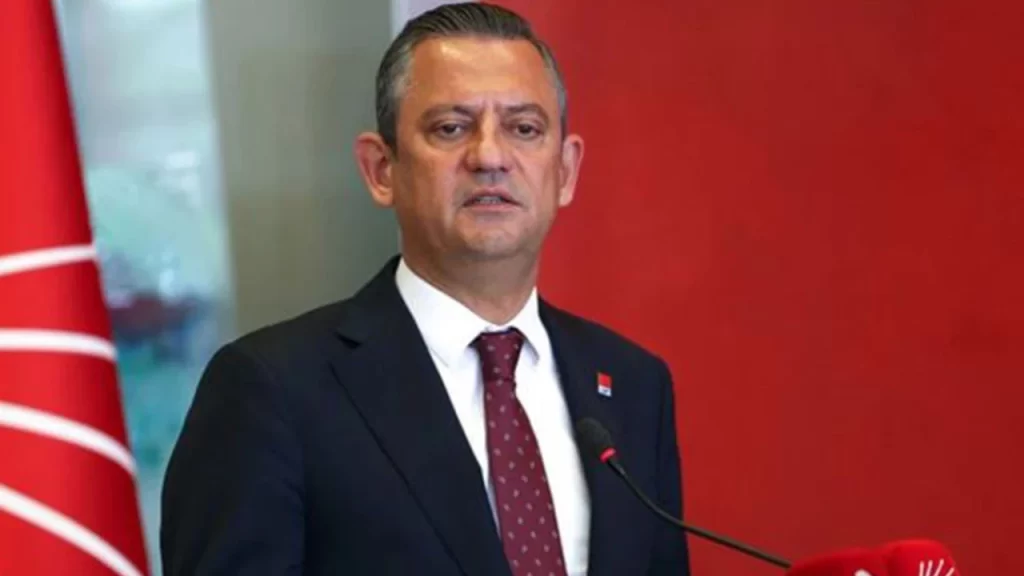 CHP Genel Başkanı Özel, Kurucu Cumhurbaşkanı Denktaş’ı andı