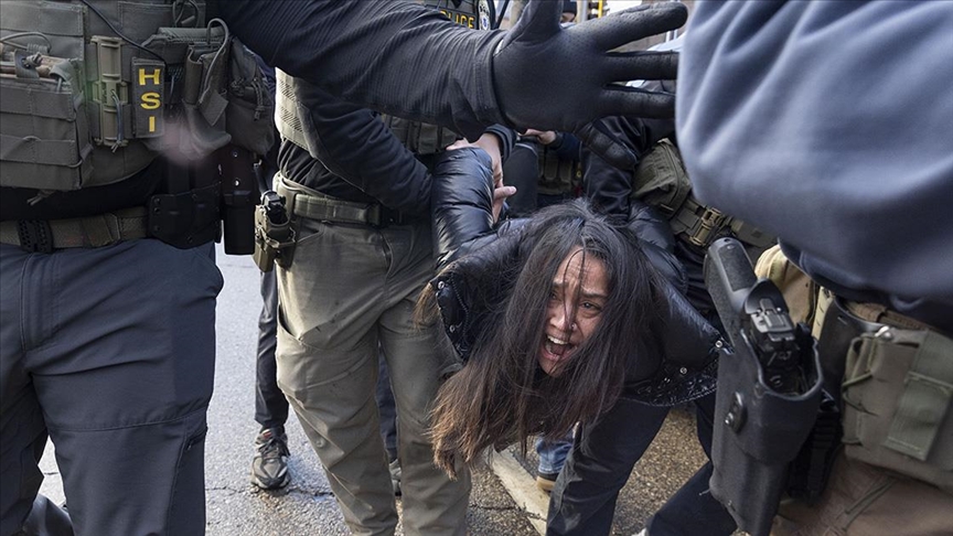 ABD’de Minnesota eyaletinde çok sayıda mülteci gözaltına alınıp Texas’a gönderildi