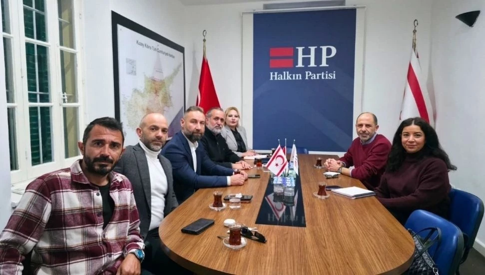 Öğretmenler Sendikası’ndan Halkın Partisi’ne ziyaret: Güncel gelişmeler ele alındı