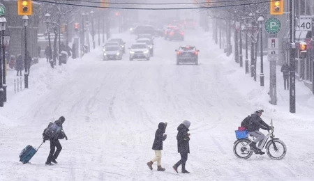 ABD ve Kanada’da etkili olan kar fırtınası yaşamı olumsuz etkiliyor