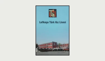 Lefkoşa Türk Kız Lisesi’nin tarihi kitaplaştırıldı