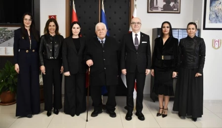 DAÜ Kıbrıs Araştırmaları Merkezi’nden rektörlüğe ziyaret: 2026’nın teması “İklim Değişikliği ve Farkındalık”