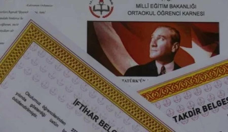 Eğitimde birinci dönem bitiyor: 57 bin 413 öğrenci yarın karne alarak yarıyıl tatiline çıkıyor